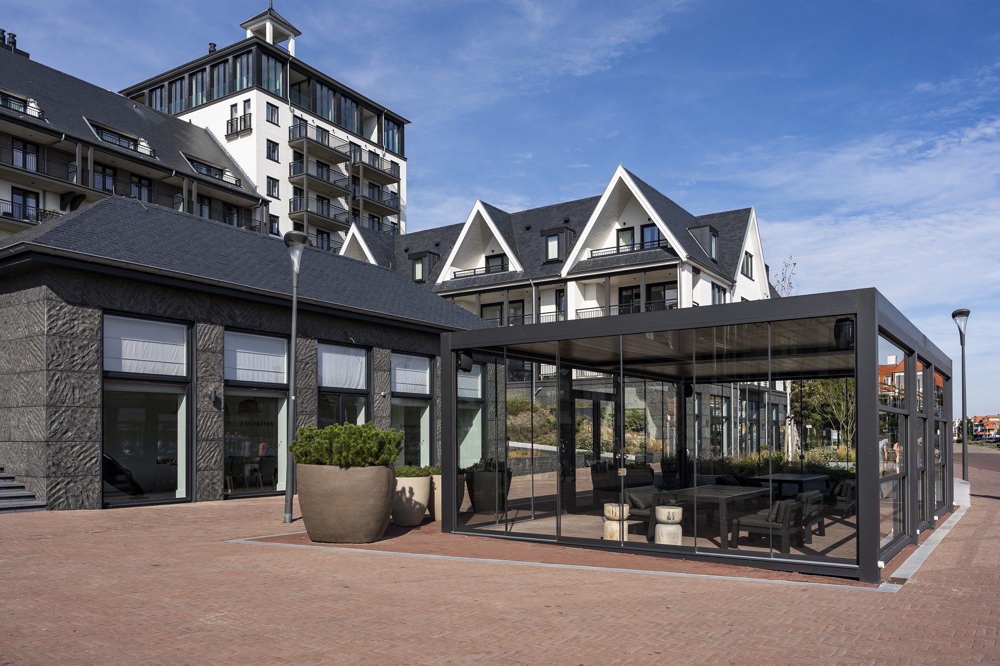 :amellen terrasoverkapping als pop-up ruimte CORNELS