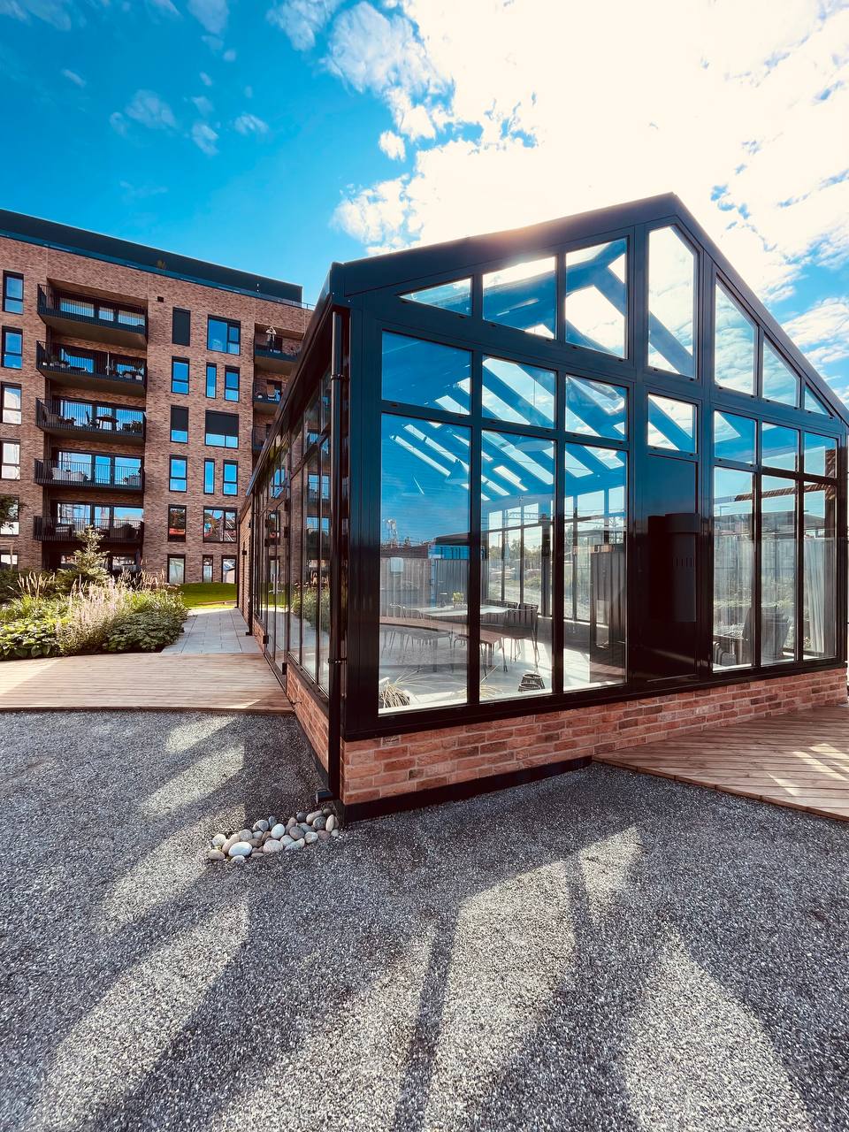 Serre-van-aluminium-kozijnen-triple-glas