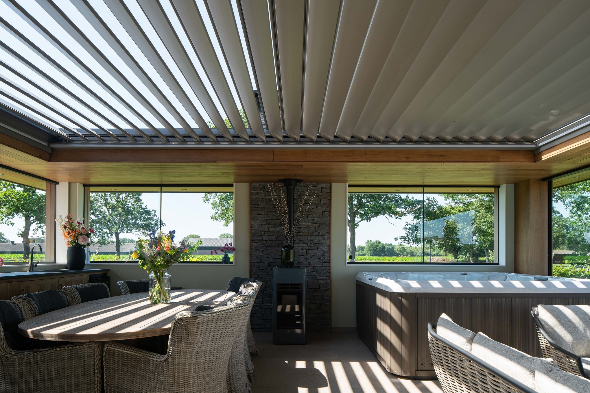 inbouw_lamellendak_tuinkamer_inschuifbaar-en-kantelbaar