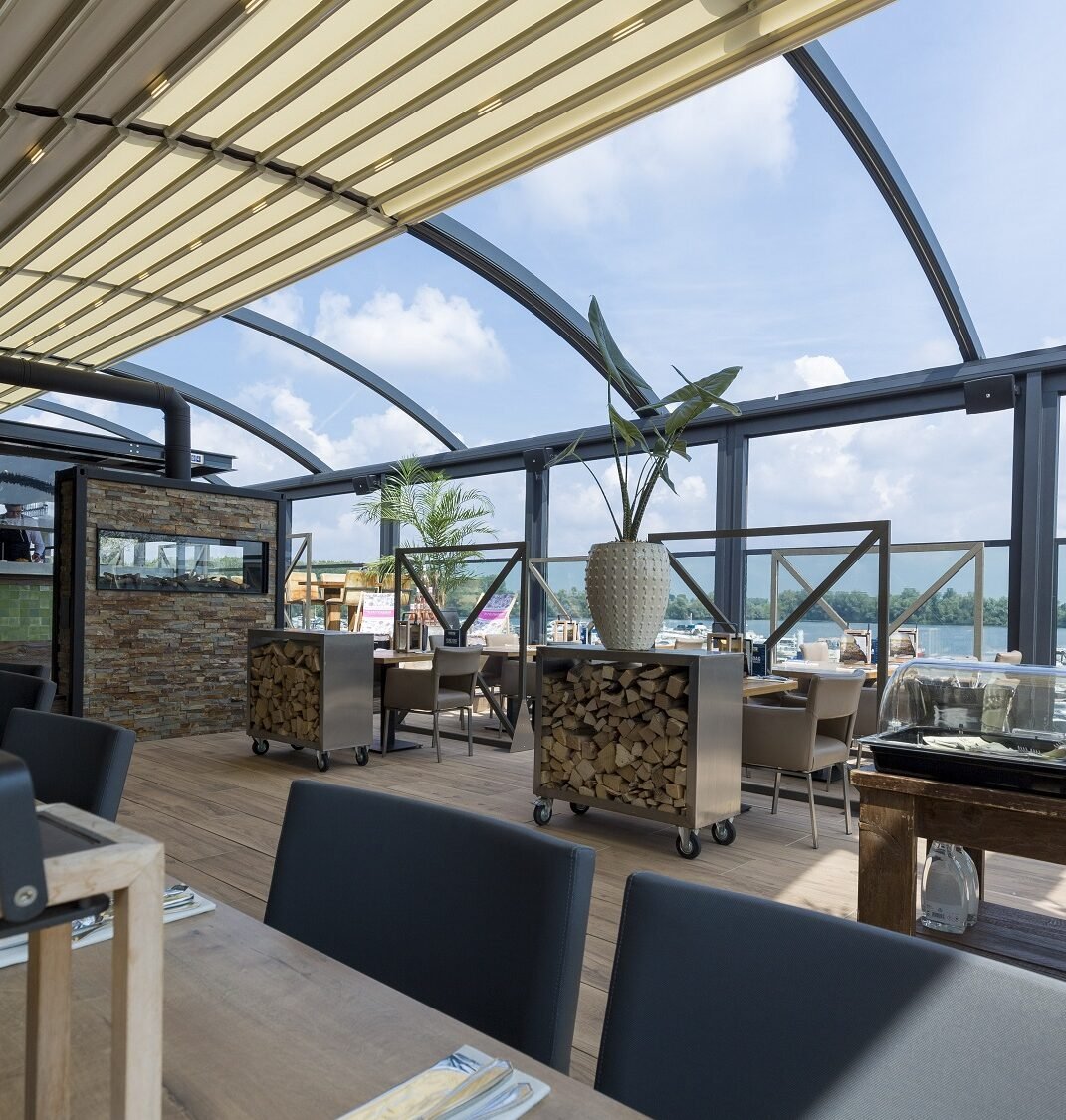 terrasoverkapping-gewelfd-dak-CORNELS