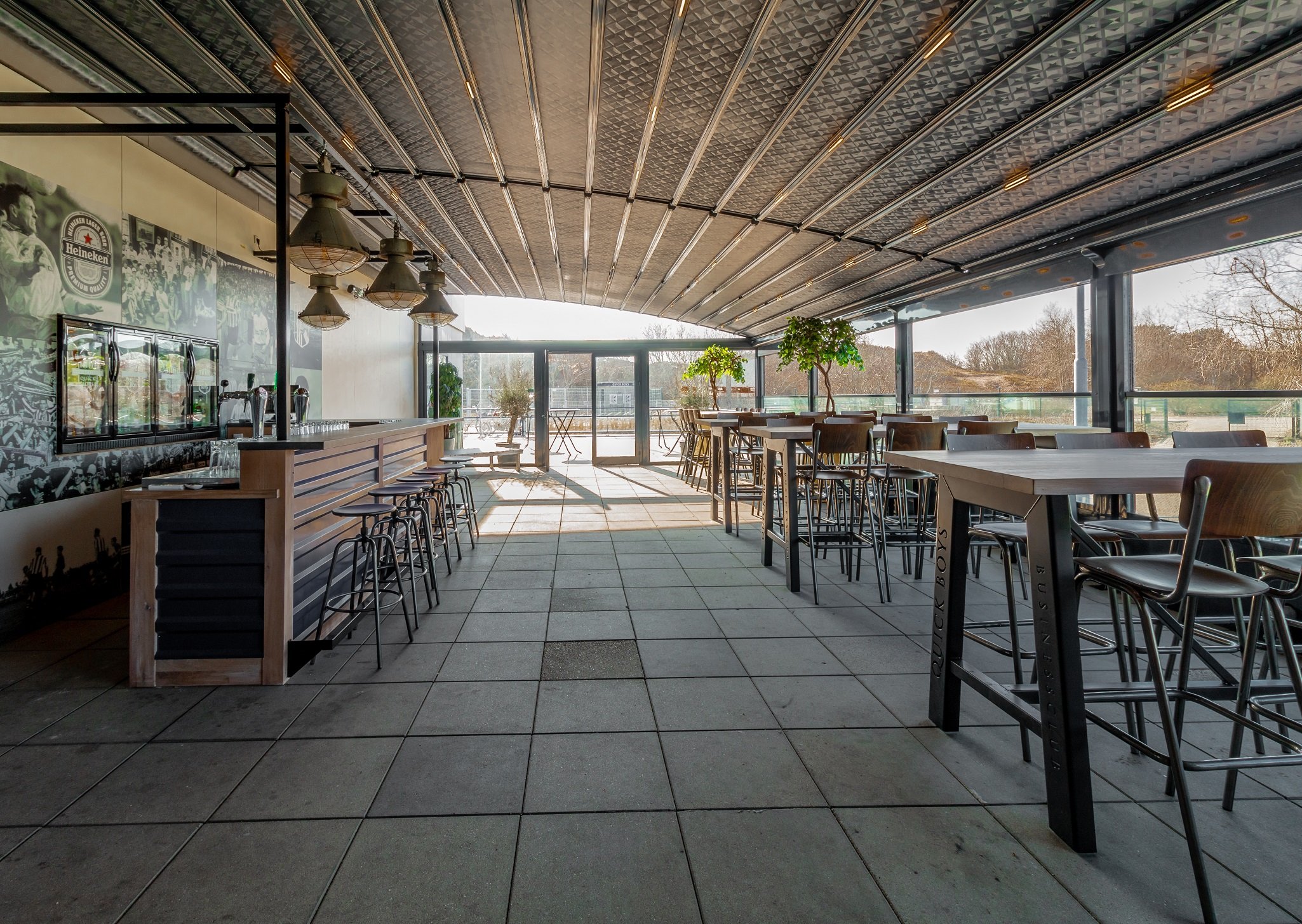Complete-terras-overkapping-sportclub