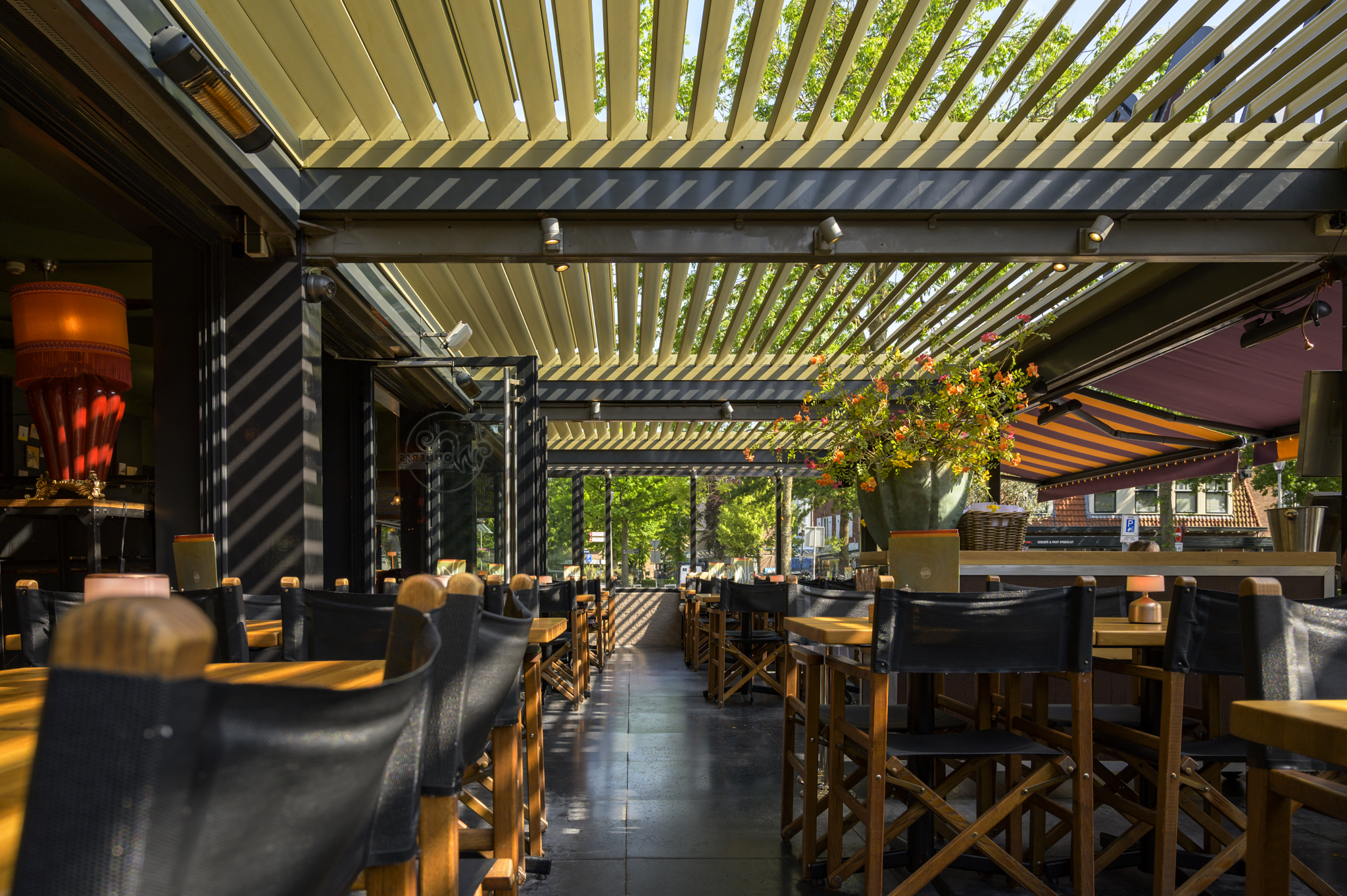 Lamellen dak inschuifbaar horeca terras