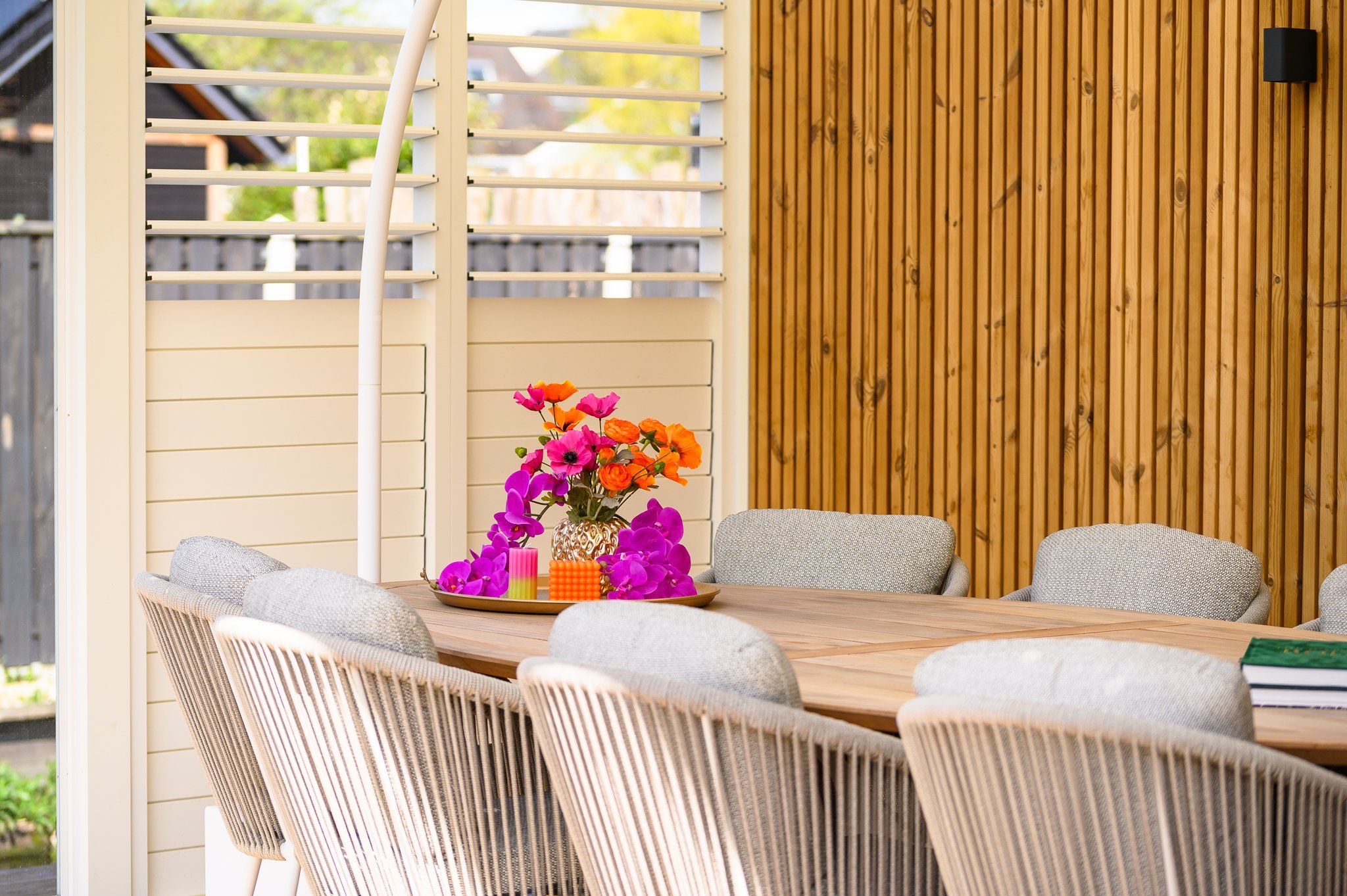 sfeervolle-tuinkamer-CORNELS