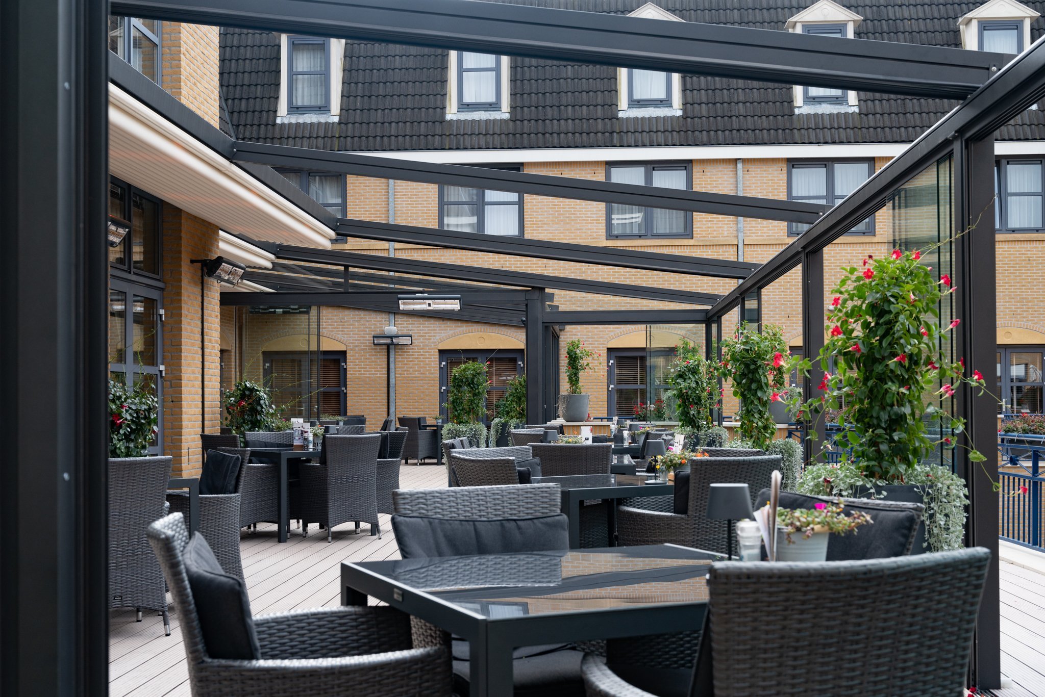 Terrasoverkapping-horeca-terras-CORNELS