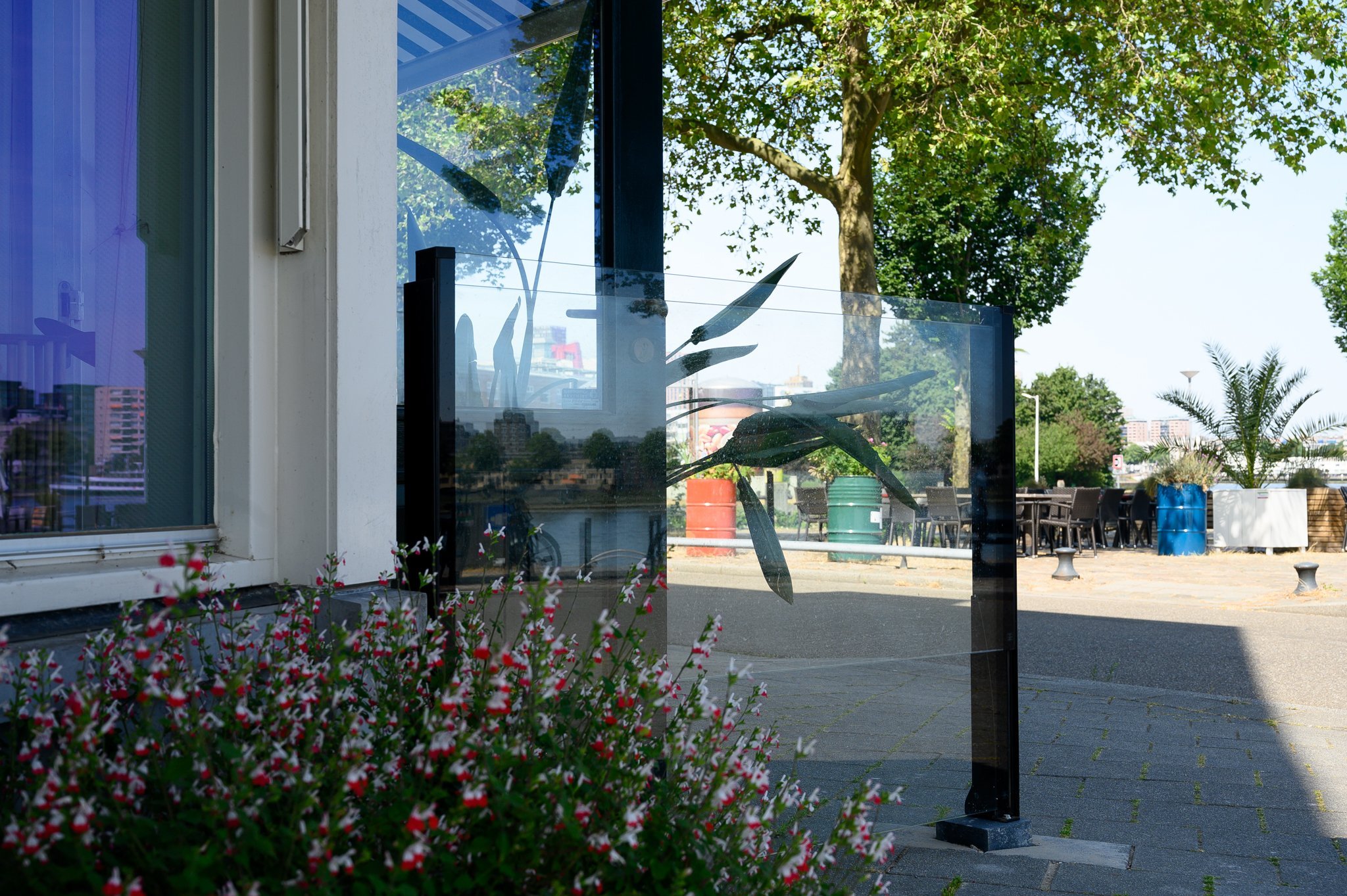 Inschuifbaar-windscherm-horeca